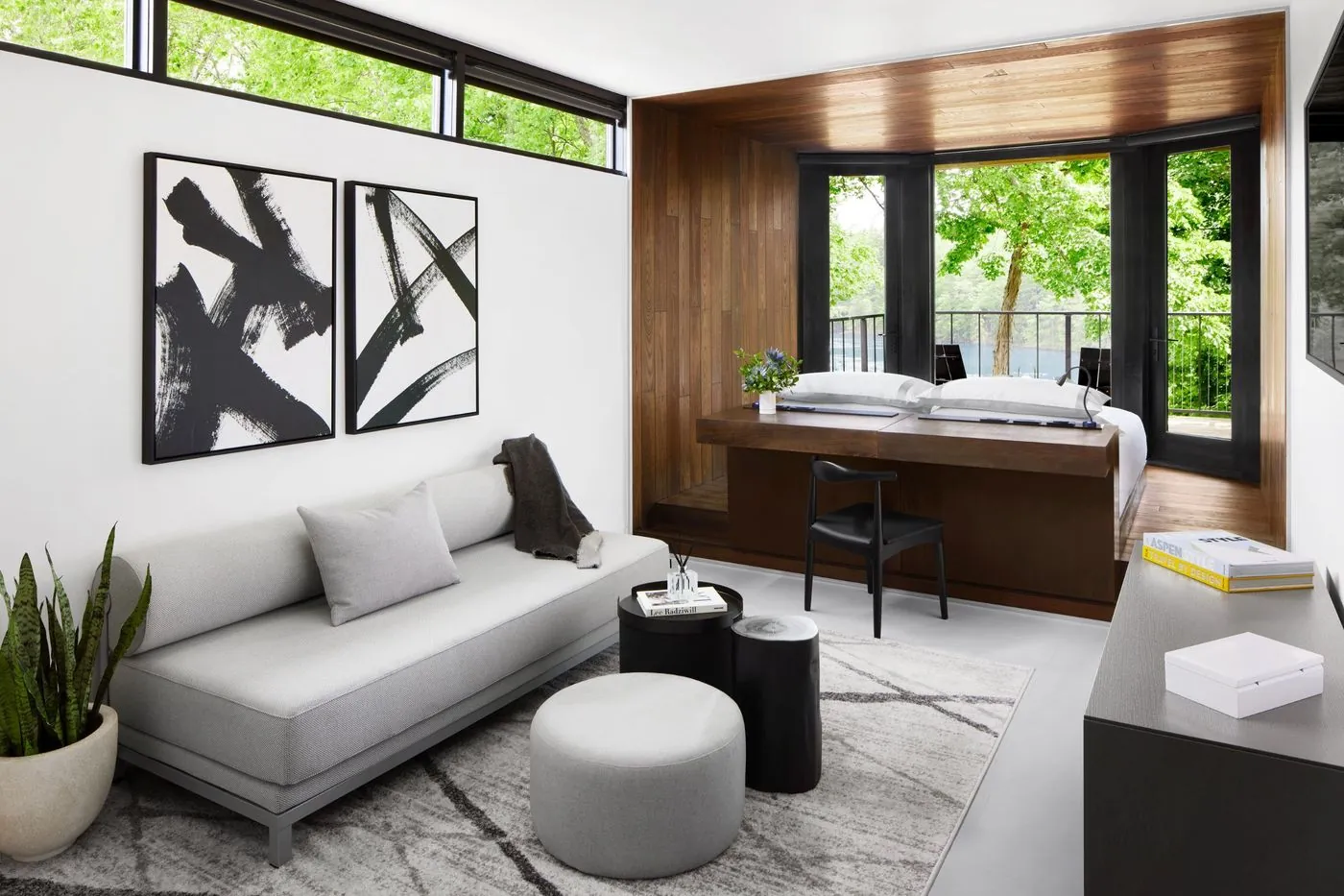 The living room, window onto the trees